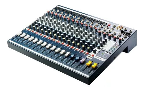 Mezcladora Soundcraft Efx12